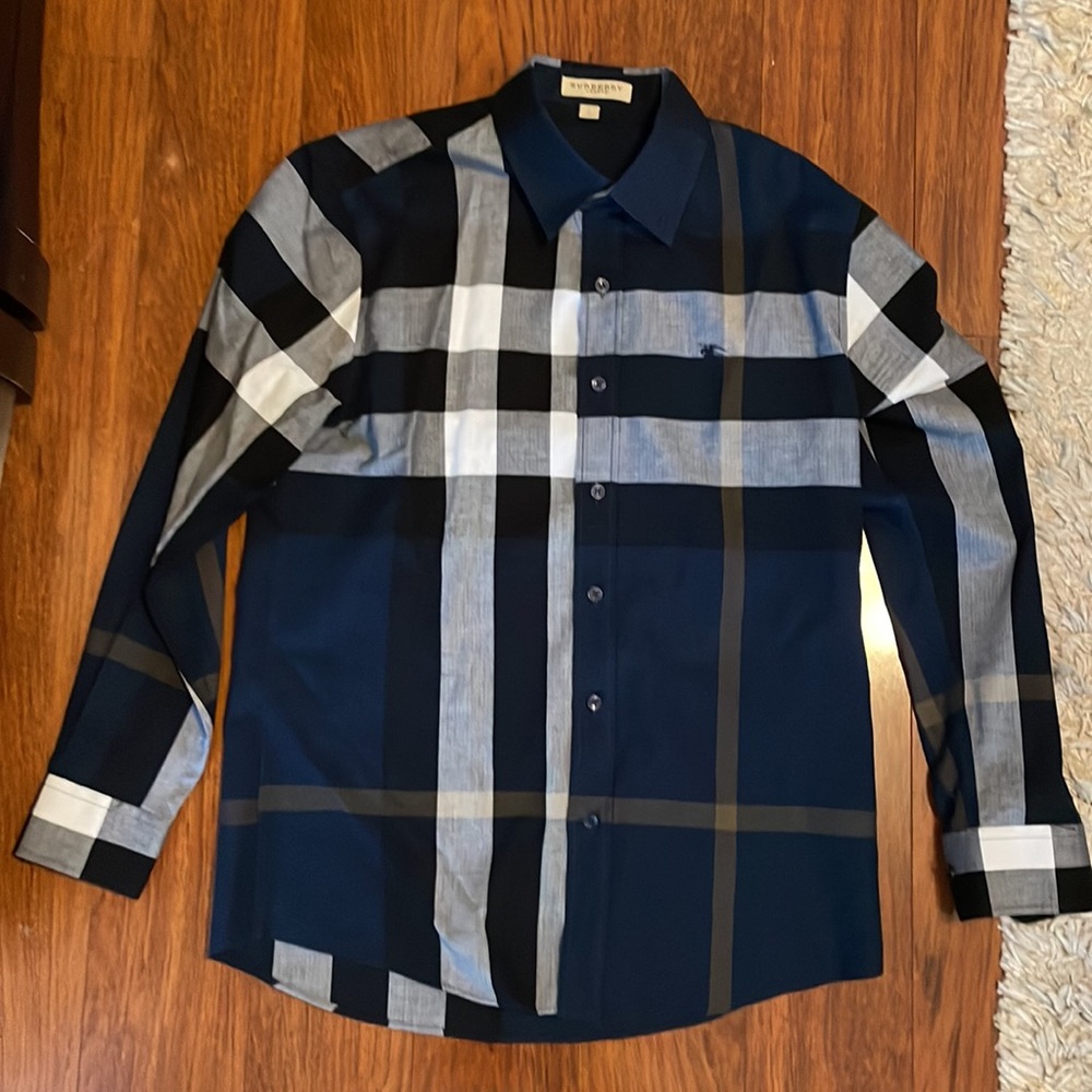 Men’s Burberry Shirt